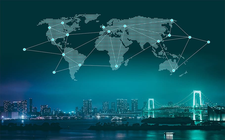 我国继续保持货物贸易第一大国地位，上半年份额稳定在14%